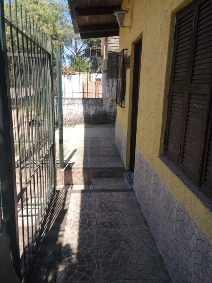 VENDO PRECIOSA CASA